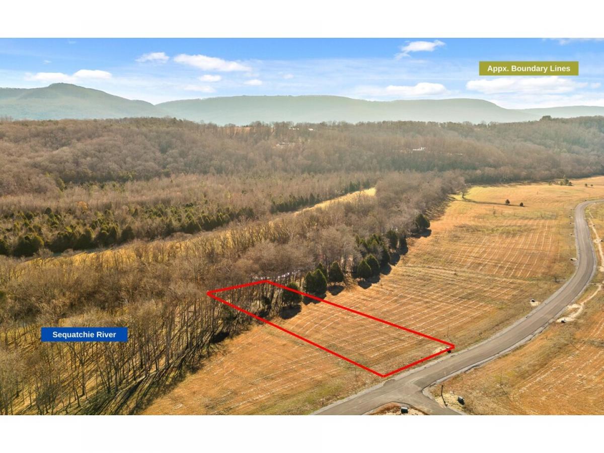 Picture of Residential Land For Sale in Dunlap, Tennessee, United States