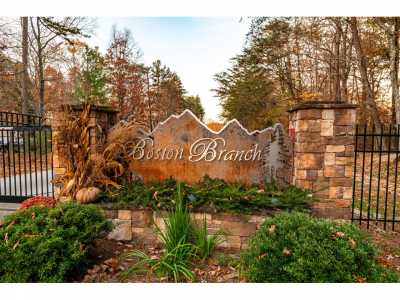 Residential Land For Sale in Signal Mountain, Tennessee