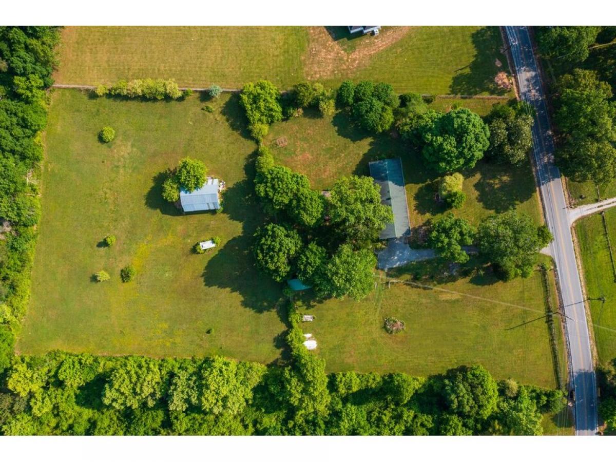 Picture of Residential Land For Sale in Ooltewah, Tennessee, United States