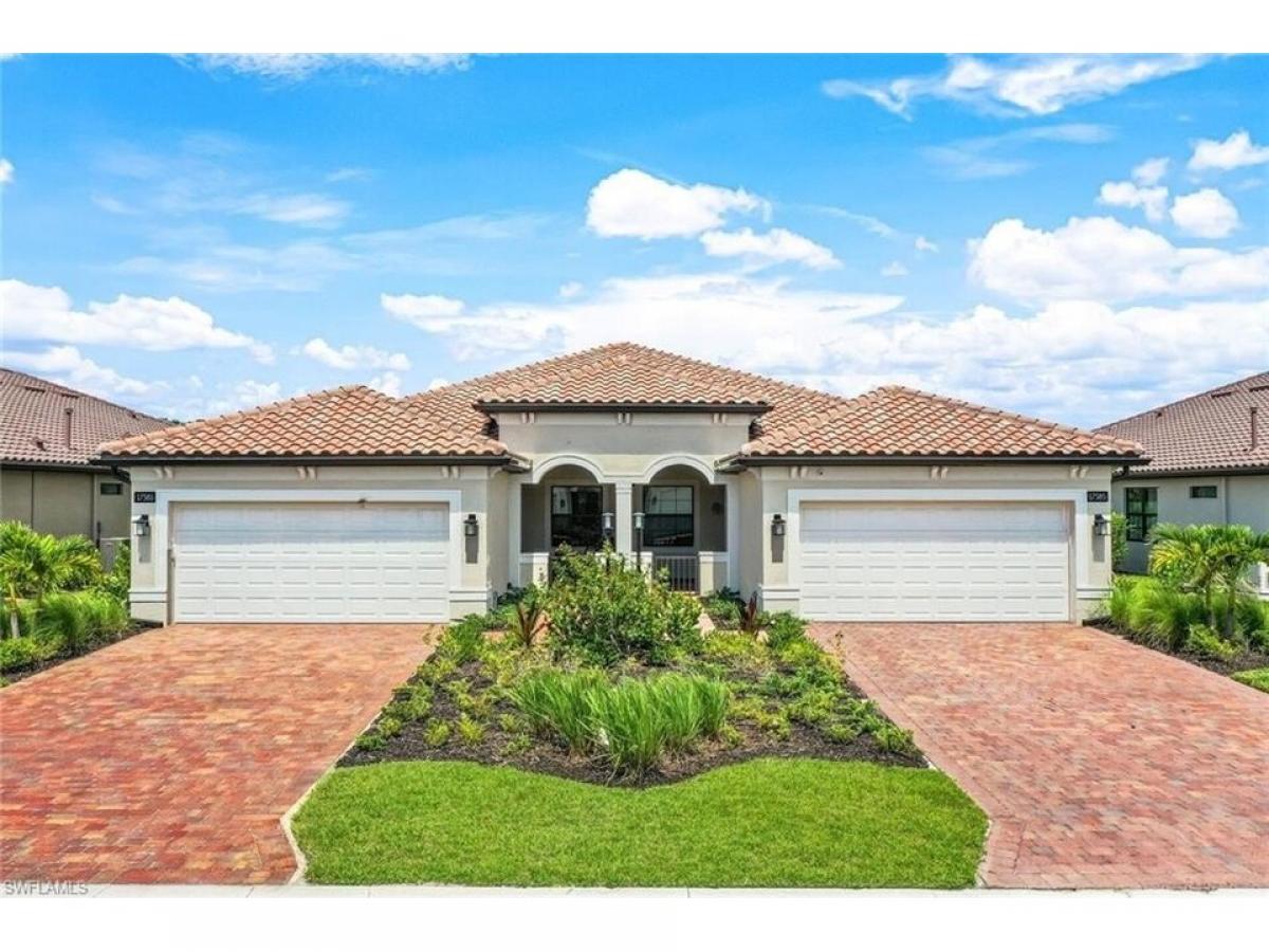 Picture of Home For Sale in Fort Myers, Florida, United States