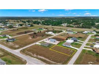 Residential Land For Sale in Labelle, Florida