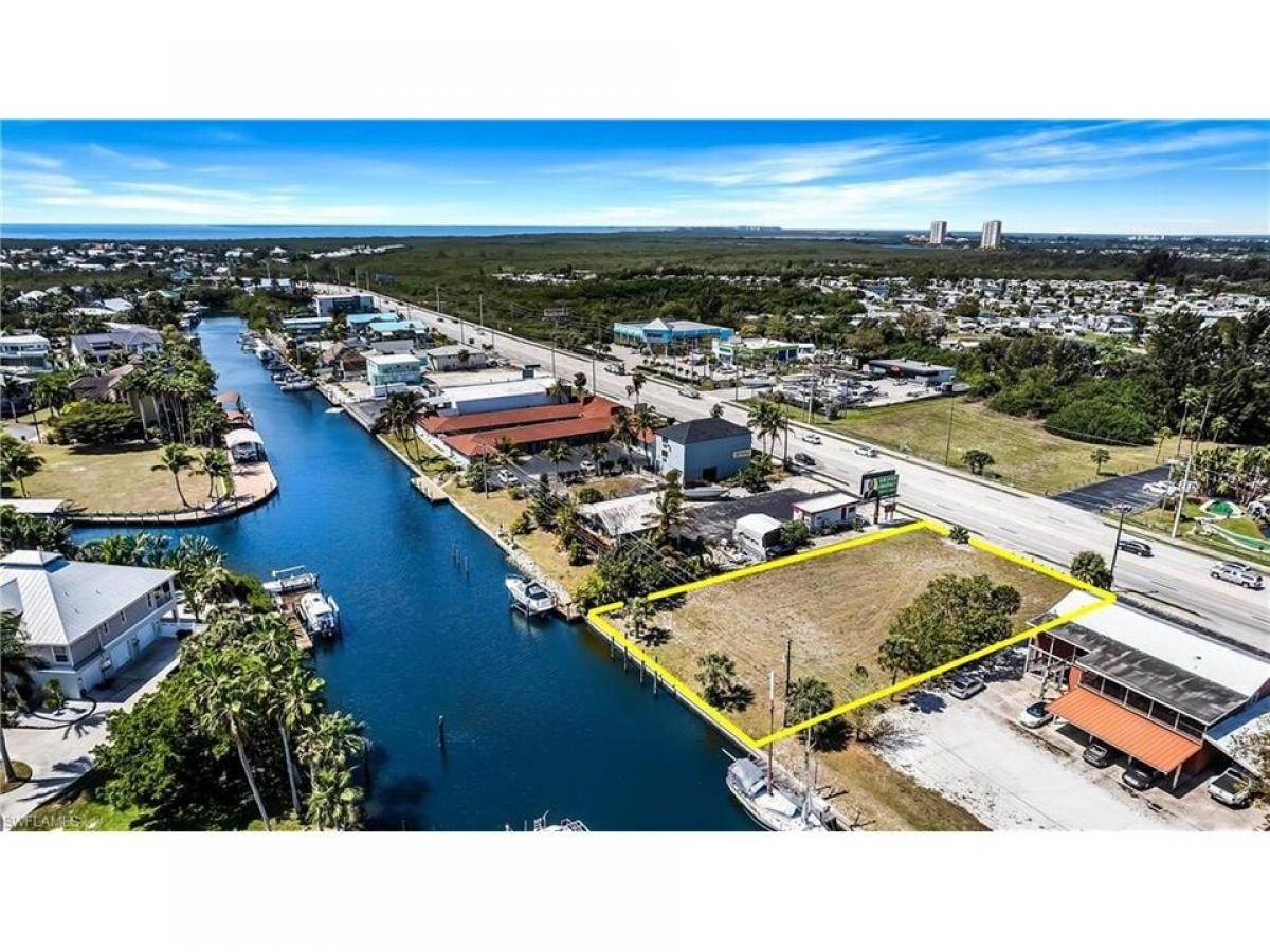 Picture of Residential Land For Sale in Fort Myers Beach, Florida, United States