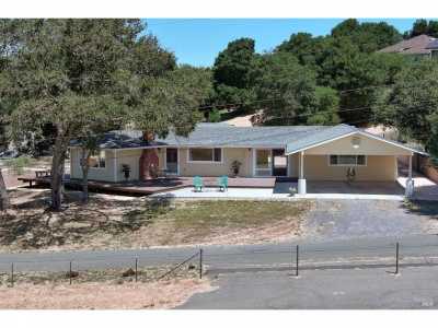 Home For Sale in Santa Rosa, California