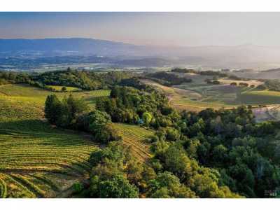 Home For Sale in Glen Ellen, California