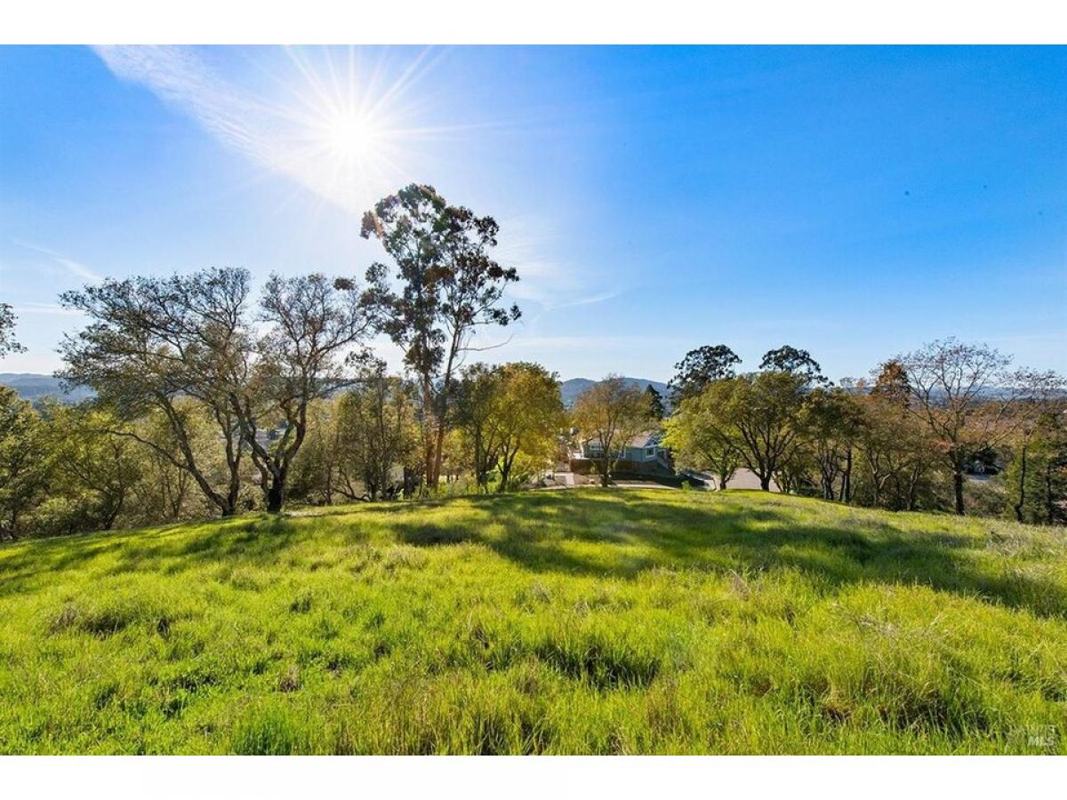 Picture of Residential Land For Sale in Healdsburg, California, United States