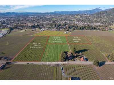 Residential Land For Sale in Healdsburg, California