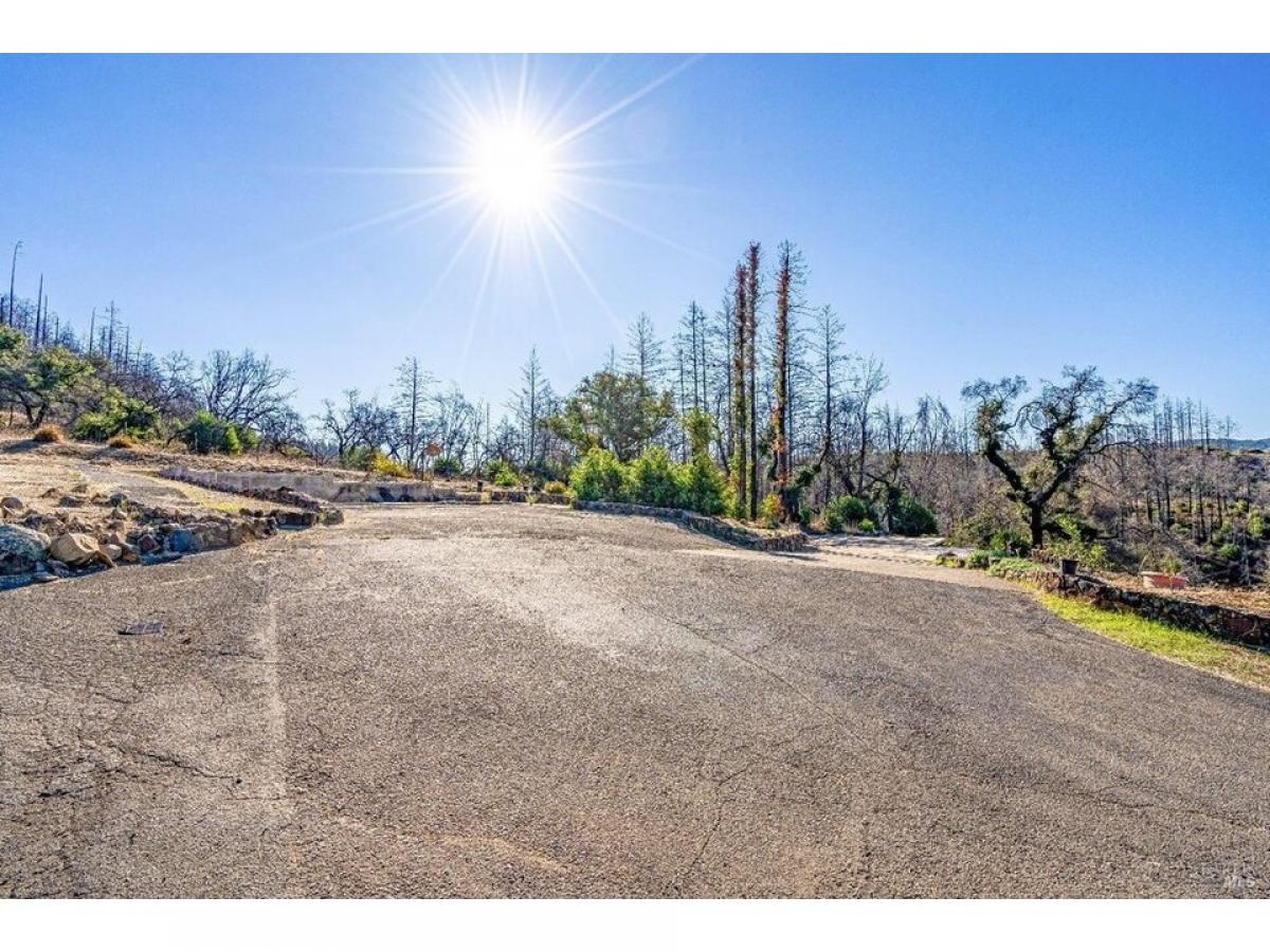 Picture of Residential Land For Sale in Santa Rosa, California, United States