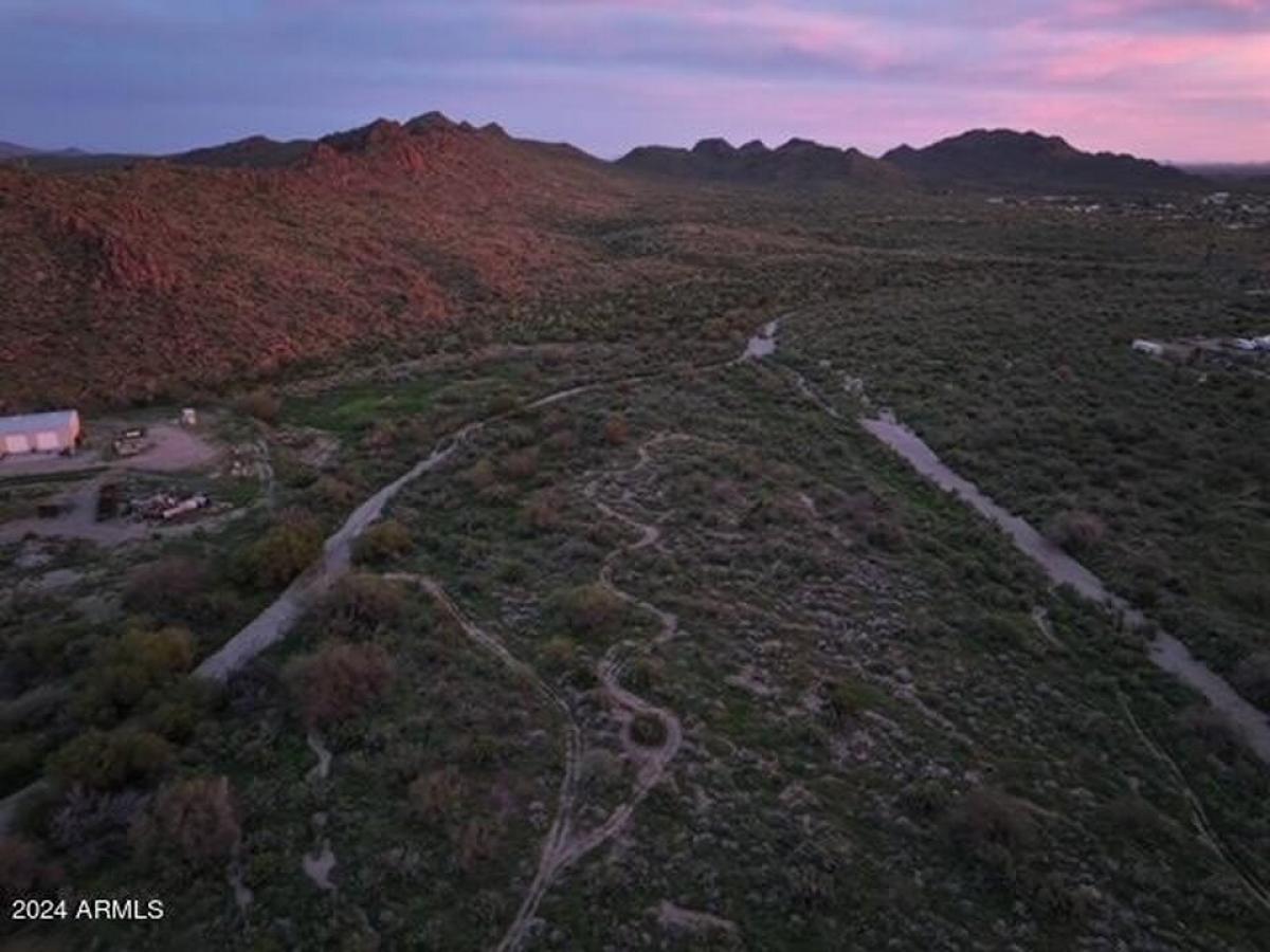 Picture of Residential Land For Sale in Queen Valley, Arizona, United States