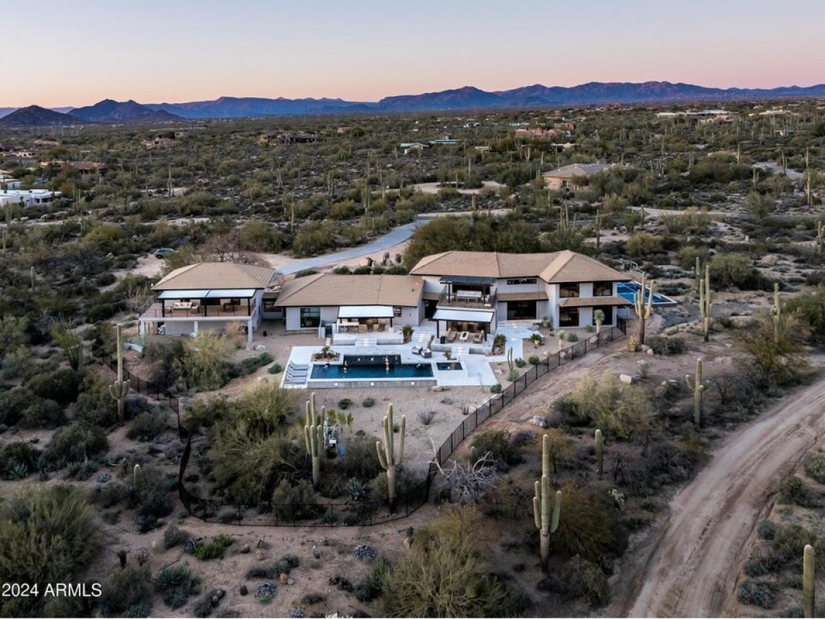 Picture of Home For Sale in Scottsdale, Arizona, United States