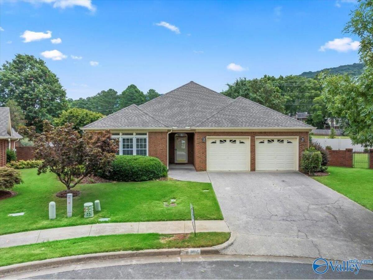 Picture of Home For Sale in Huntsville, Alabama, United States