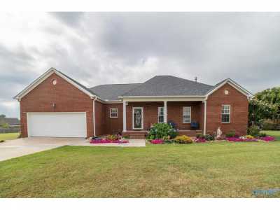 Home For Sale in Grant, Alabama