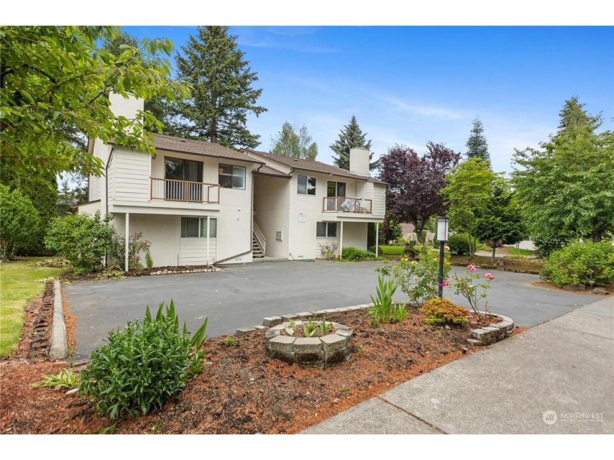 Picture of Condo For Sale in Kirkland, Washington, United States