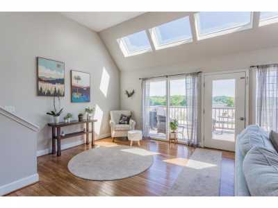 Condo For Sale in Chattanooga, Tennessee