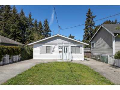 Home For Sale in Courtenay, Canada