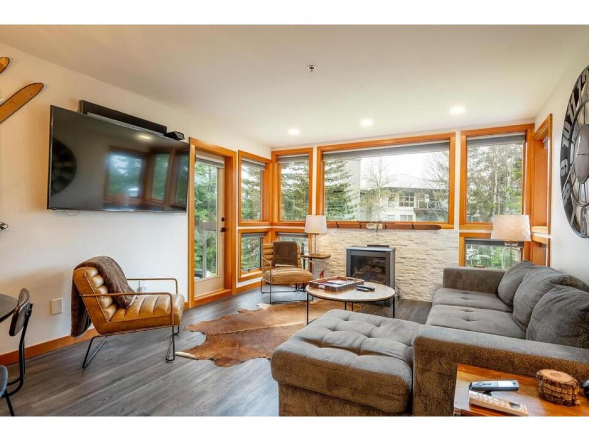 Picture of Condo For Sale in Whistler, British Columbia, Canada