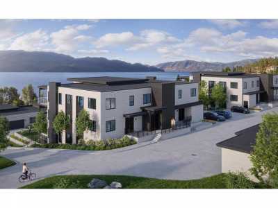 Home For Sale in Peachland, Canada