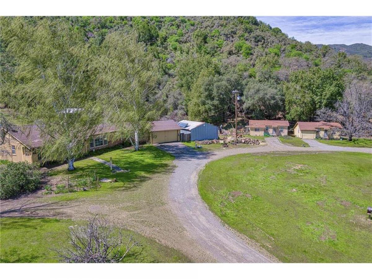 Picture of Home For Sale in Lakeport, California, United States