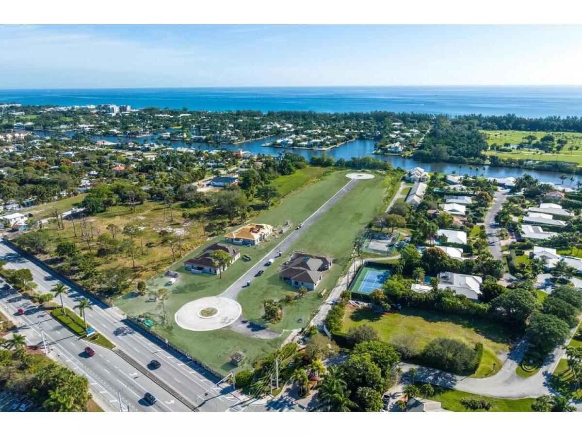 Picture of Home For Sale in Gulf Stream, Florida, United States