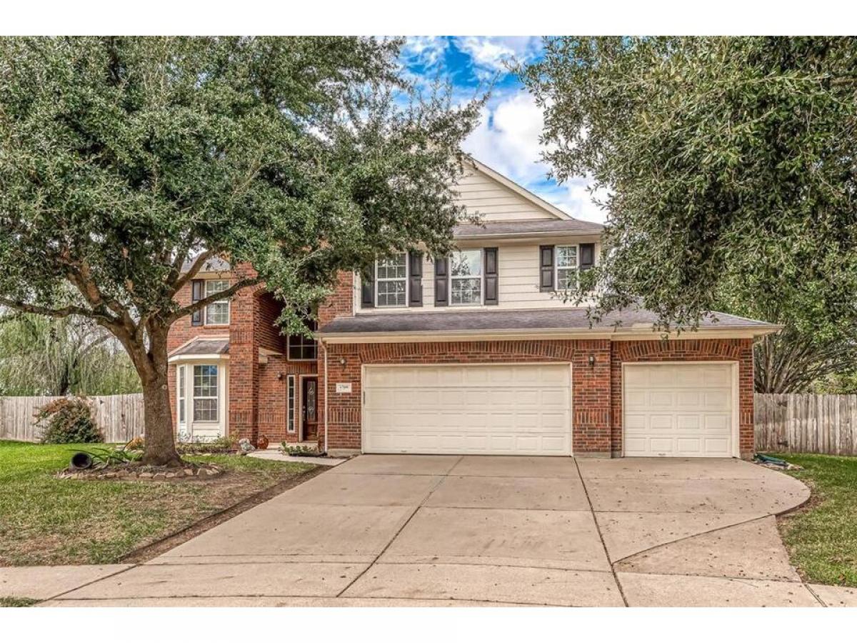 Picture of Home For Sale in La Porte, Texas, United States