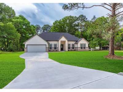 Home For Sale in Dayton, Texas