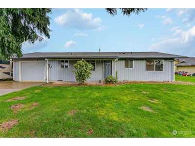 Home For Sale in Woodland, Washington