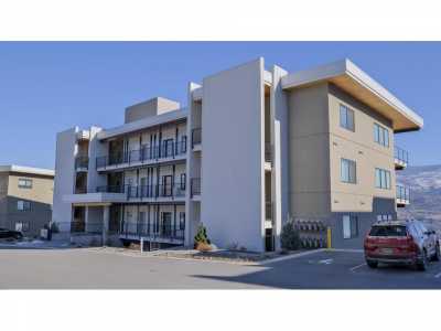 Condo For Sale in Penticton, Canada