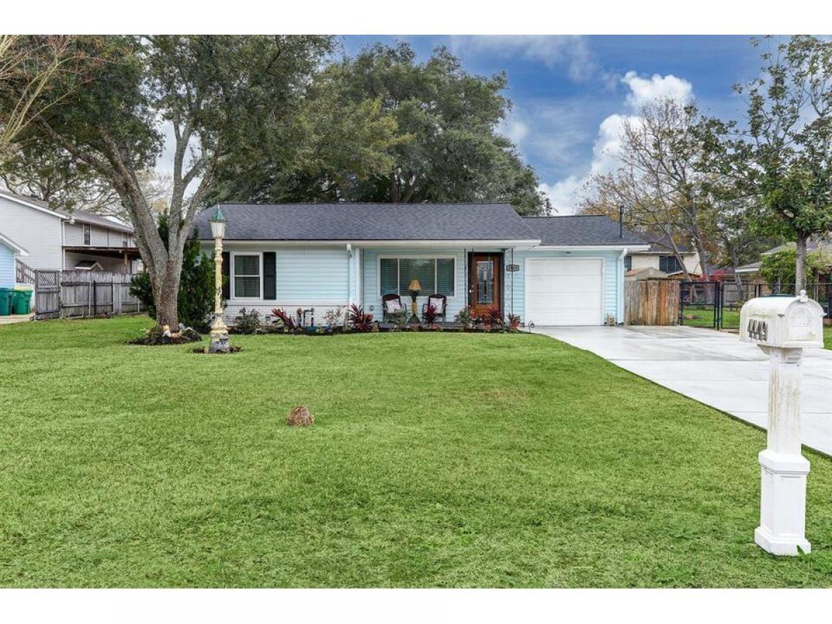 Picture of Home For Sale in Seabrook, Texas, United States