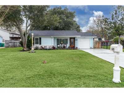 Home For Sale in Seabrook, Texas