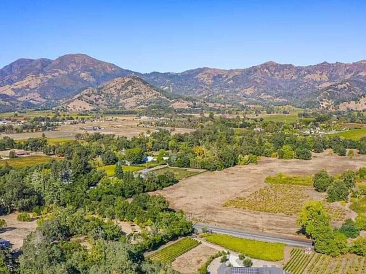 Picture of Residential Land For Sale in Calistoga, California, United States