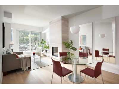 Condo For Sale in West Vancouver, Canada