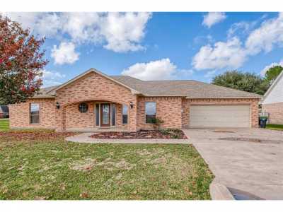 Home For Sale in Needville, Texas