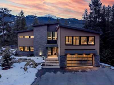 Home For Sale in Whistler, Canada