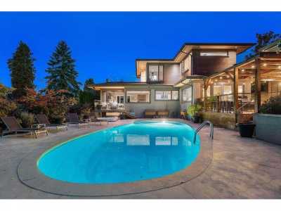 Home For Sale in West Vancouver, Canada