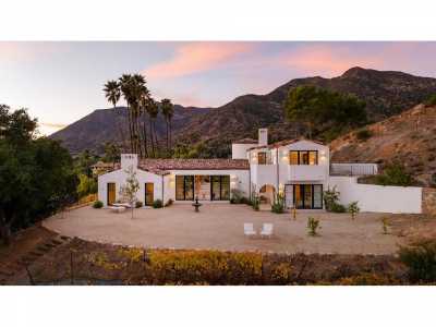 Home For Sale in Ojai, California