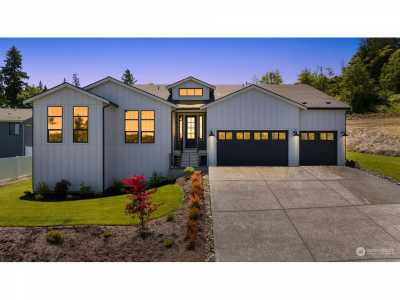 Home For Sale in Monroe, Washington