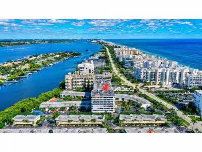 Condo For Sale in 