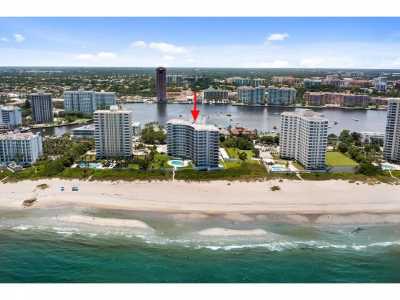 Condo For Sale in Boca Raton, Florida