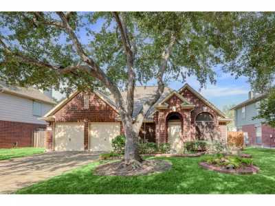 Home For Sale in League City, Texas