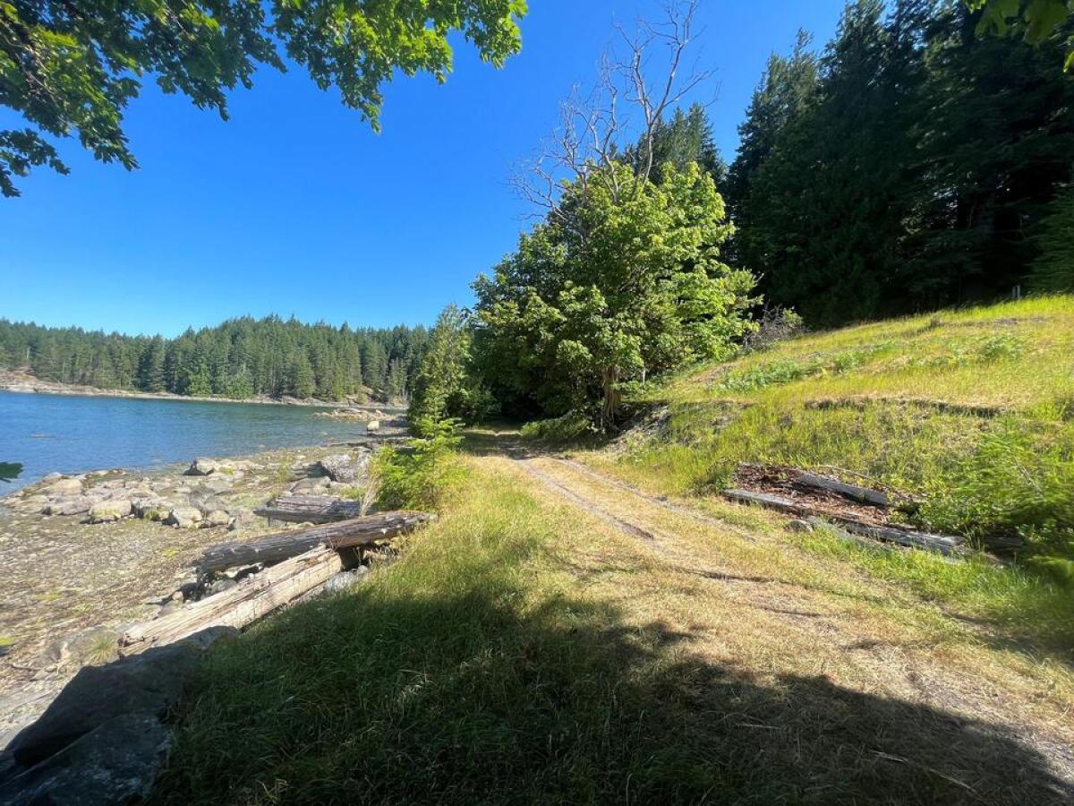 Picture of Residential Land For Sale in Quadra Island, British Columbia, Canada