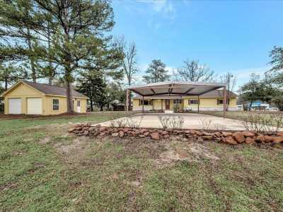 Home For Sale in Grapeland, Texas