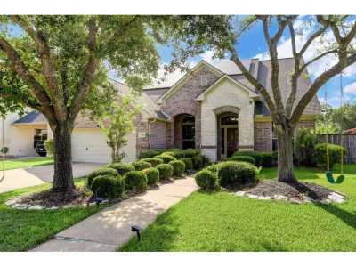 Home For Sale in League City, Texas