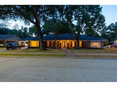 Home For Sale in El Lago, Texas