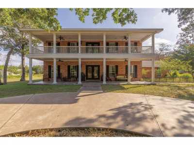 Home For Sale in Round Top, Texas