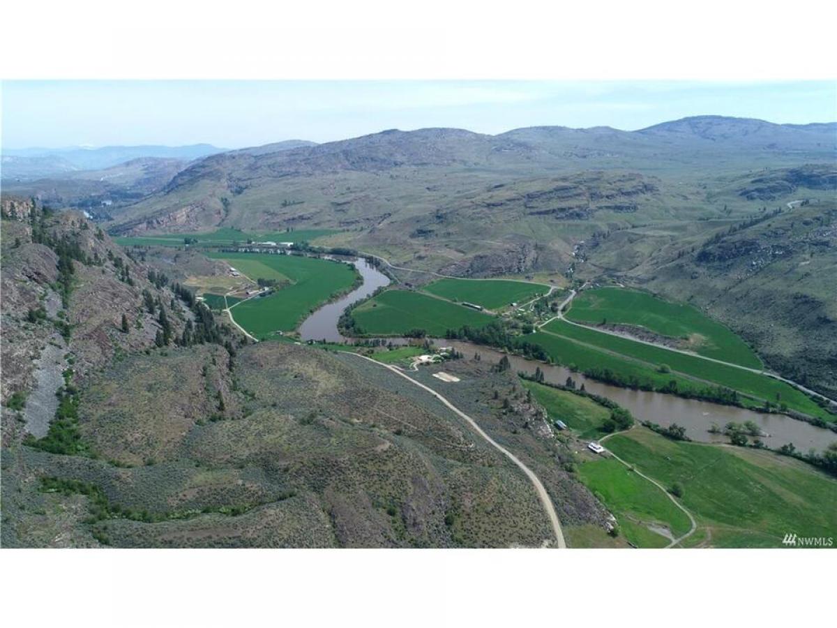 Picture of Residential Land For Sale in Omak, Washington, United States