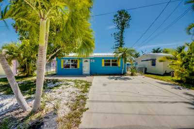 Home For Sale in Matlacha, Florida