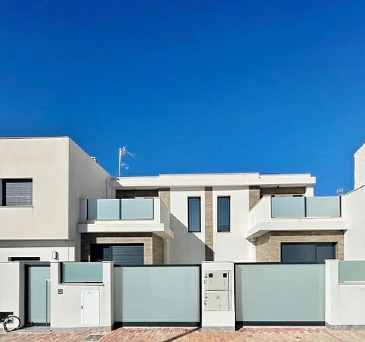 Picture of Home For Sale in San Pedro Del Pinatar, Alicante, Spain