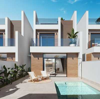 Villa For Sale in San Pedro Del Pinatar, Spain