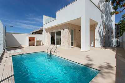 Villa For Sale in Hondon De Las Nieves, Spain