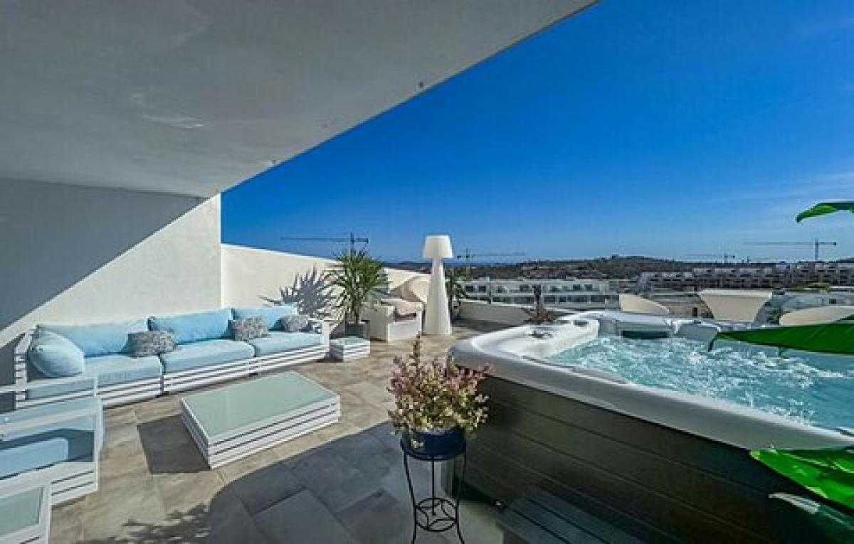 Picture of Home For Sale in Finestrat, Alicante, Spain