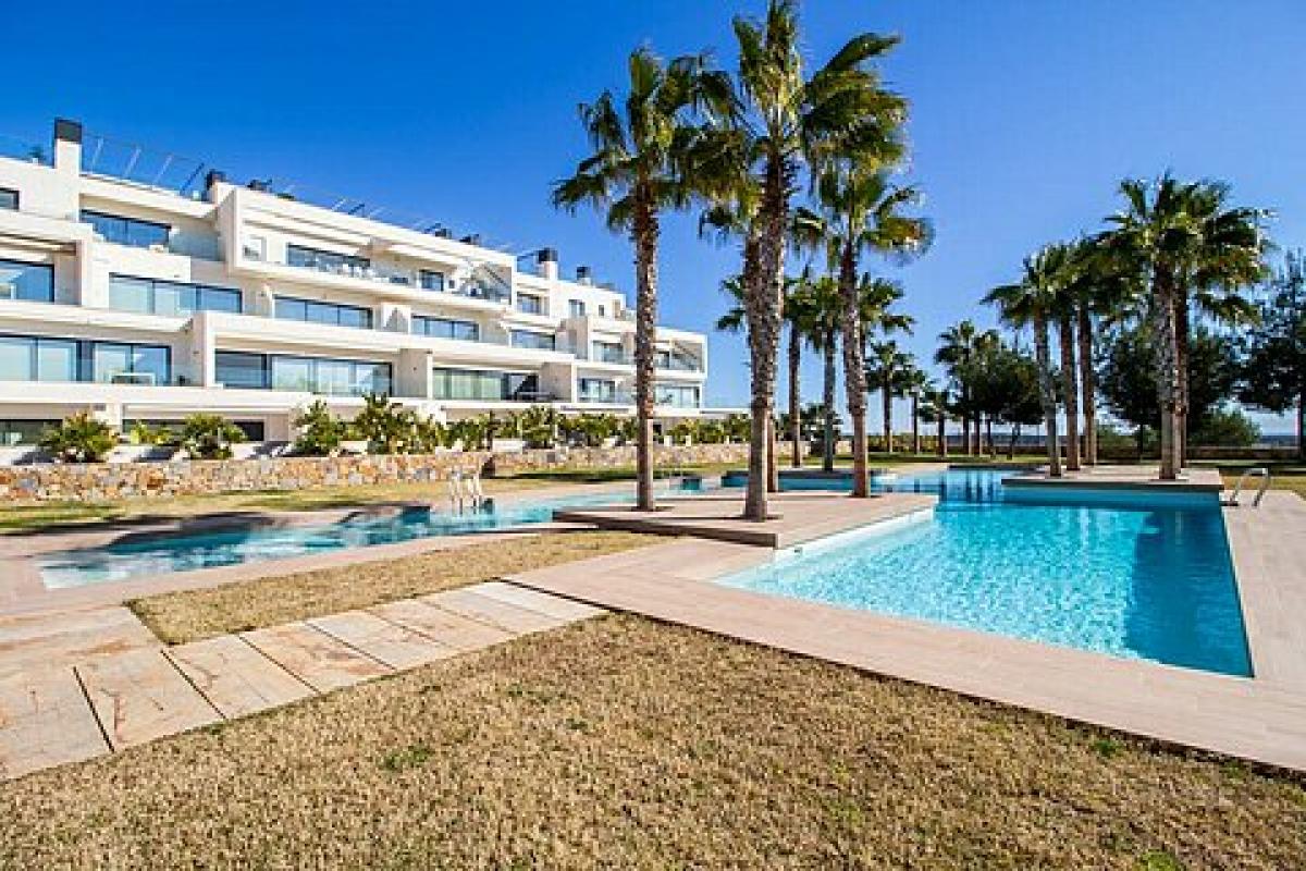 Picture of Apartment For Sale in Las Colinas Golf, Alicante, Spain